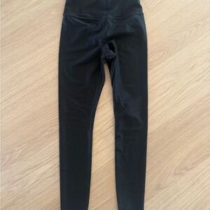 Athleta Elation SHINY black legging XS